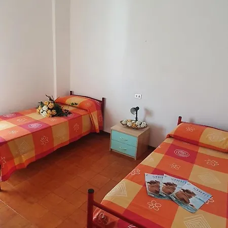 Quadrangolo Holiday home *