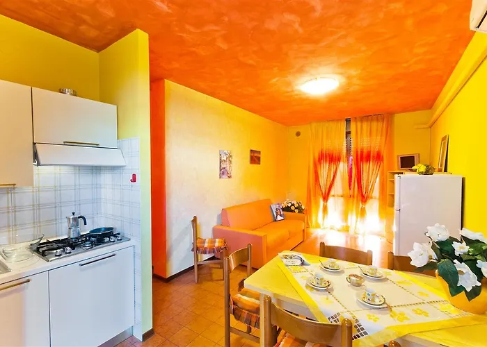 Quadrangolo Nyaraló